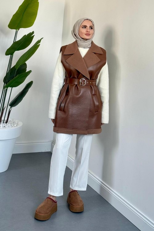 Amarila Deri Görünümlü Yelek Camel