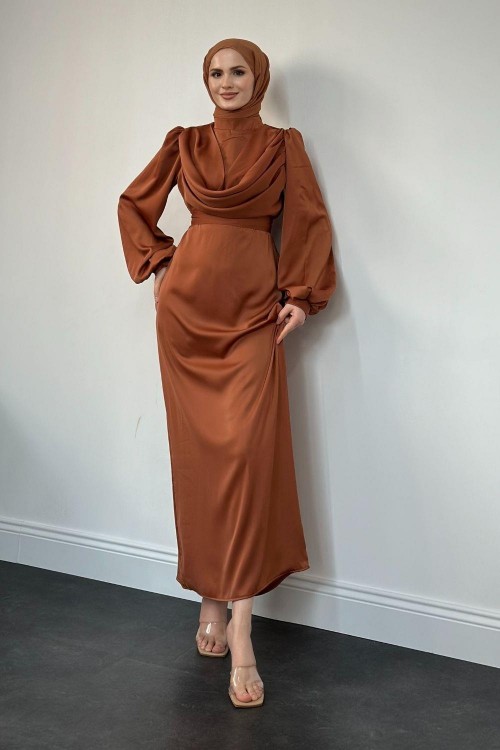 Amber Drape Detay Saten Abiye Taba