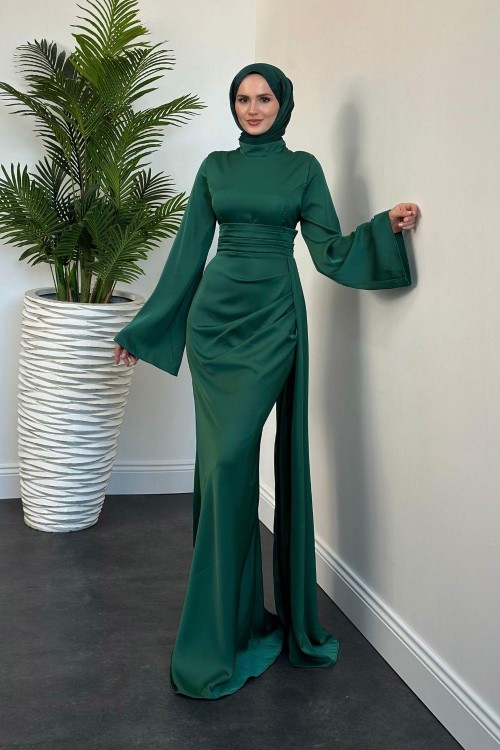 Arabella Pelerinli Saten Balık Abiye Zümrüt