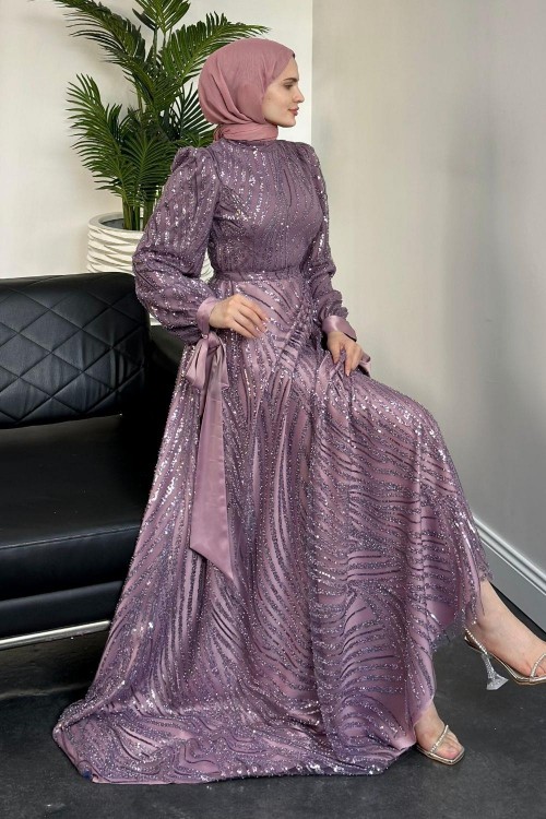 Austin Payet Abiye Lila