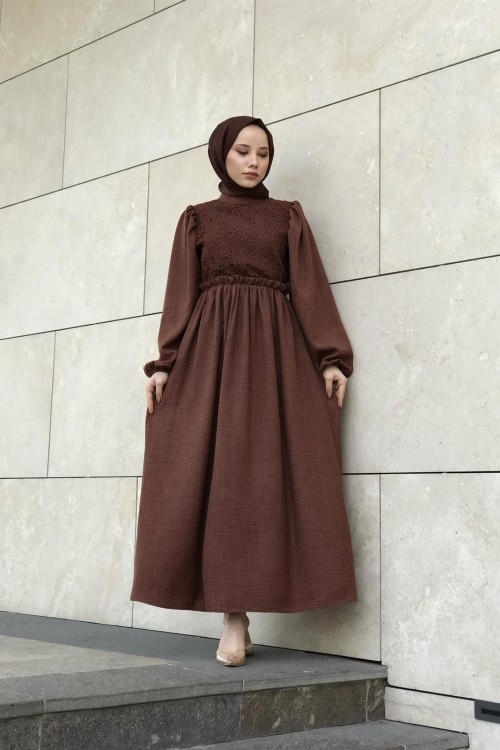 Balon Kol Beli Lastikli Güpür Detay Elbise Kahverengi