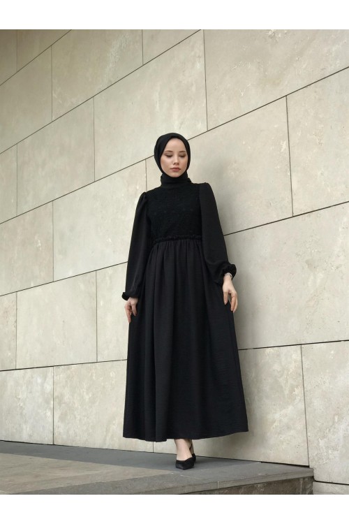 Balon Kol Beli Lastikli Güpür Detay Elbise Siyah