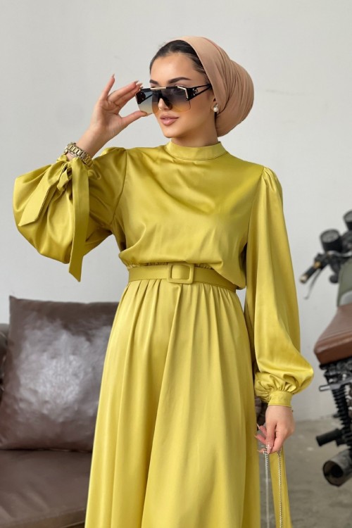 Balon Kol Kemerli Saten Elbise Yağ Yeşili