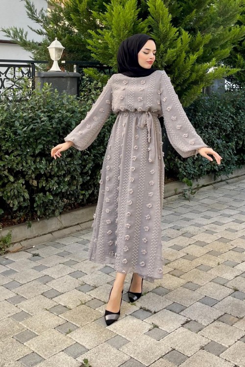 Beli Lastikli Ponpon Elbise Gri
