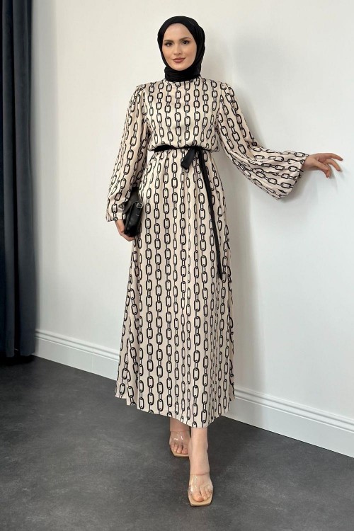 Bernatte Zincir Saten Elbise Krem