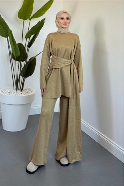 Brillante Yandan Pelerinli Takım Gold