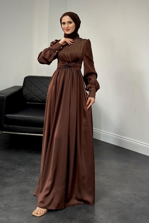 Camelia Kruvaze Yaka Saten Abiye Kahverengi