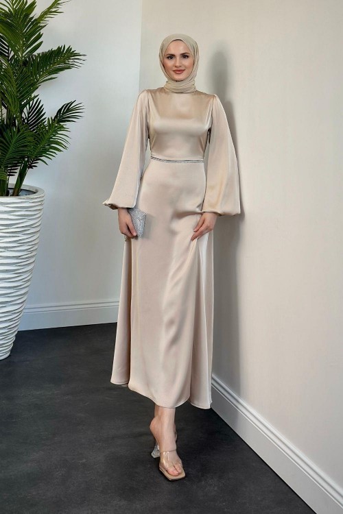 Canna Beli Taş İşlemeli Saten Abiye Krem