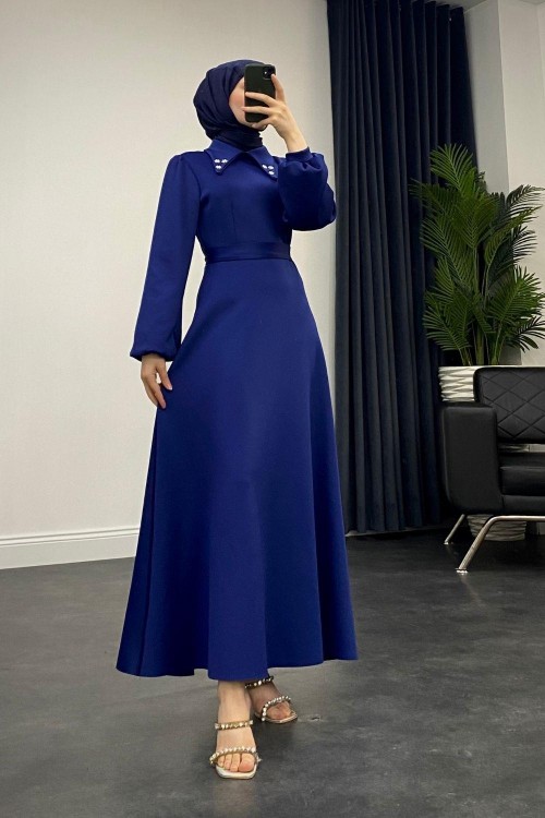 Carey Scuba Yakası Taşlı Elbise Saks