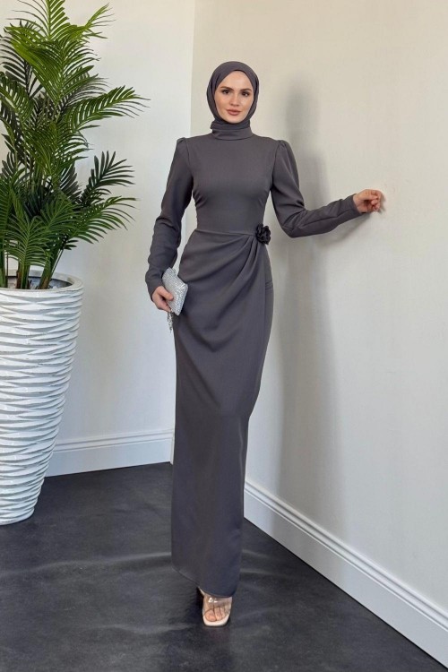 Catalina Yanı Güllü Elbise Füme