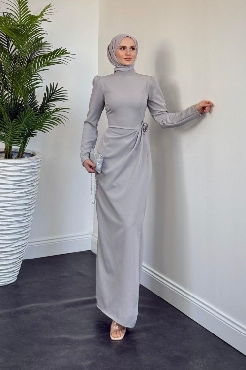 Catalina Yanı Güllü Elbise Gri