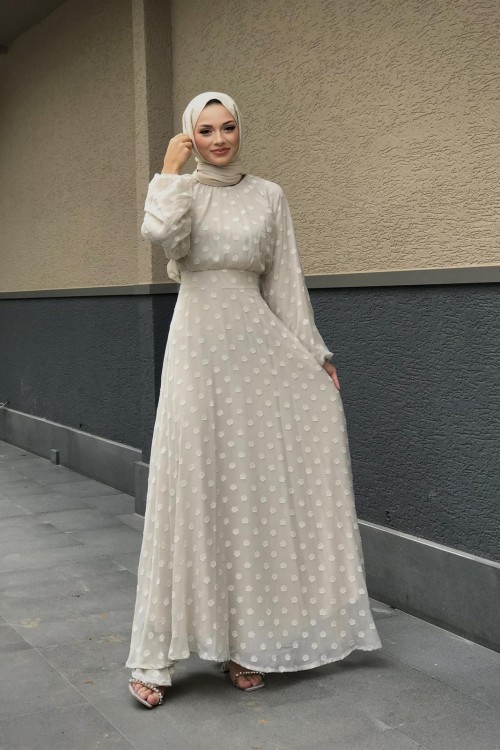 Çiçel İşlemeli Beli Kemerli Elbise Bej