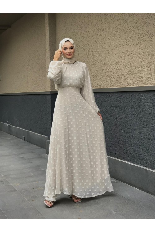 Çiçel İşlemeli Beli Kemerli Elbise Bej