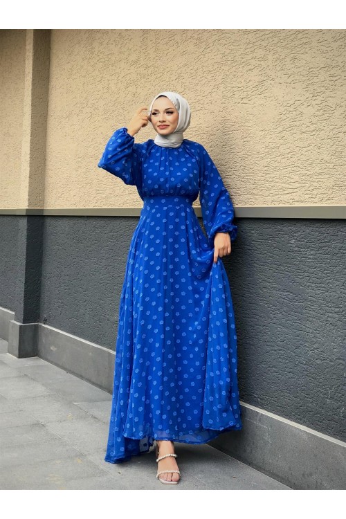 Çiçel İşlemeli Beli Kemerli Elbise Saks