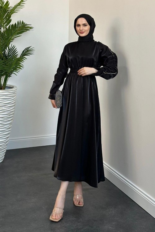 Defne Kolları Taşlı Elbise Siyah