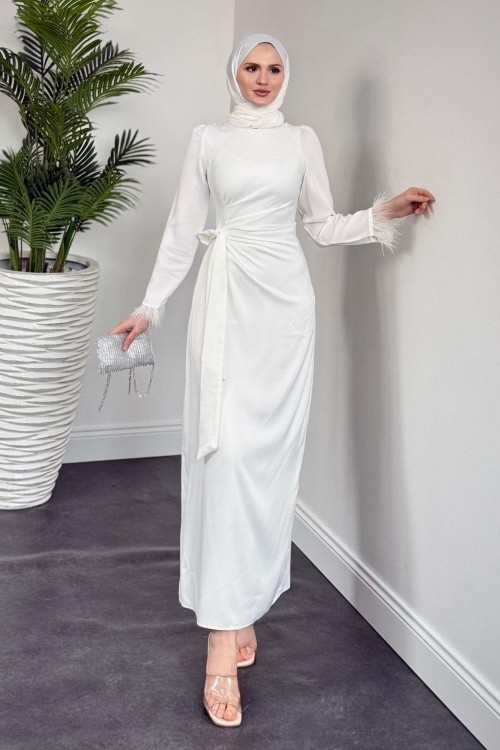 Diela Kolları Tüy Detay Abiye Beyaz