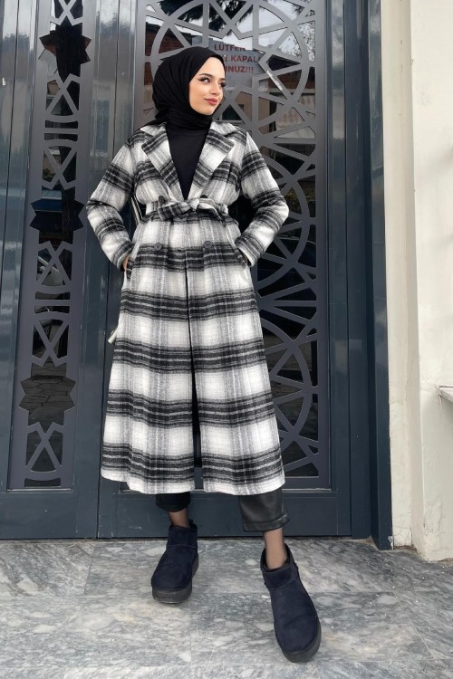 Düğmeli Astarlı Kaşe Kaban Siyah