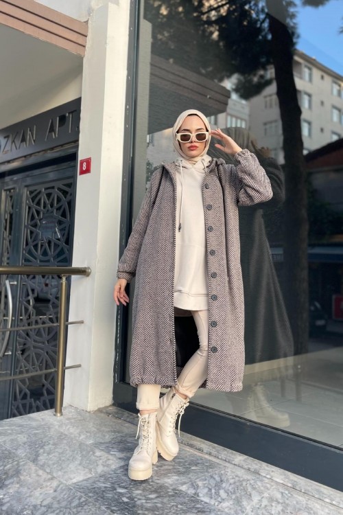 Düğmeli Kapşonlu Kap SütlüKahve