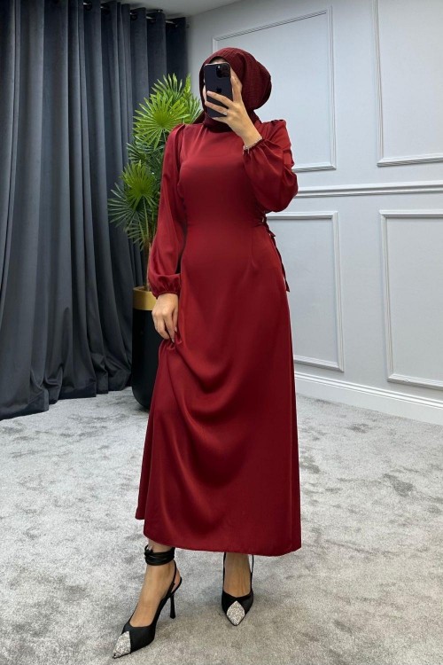Elenor Belden Bağlamalı Saten Tesettür Elbise Bordo