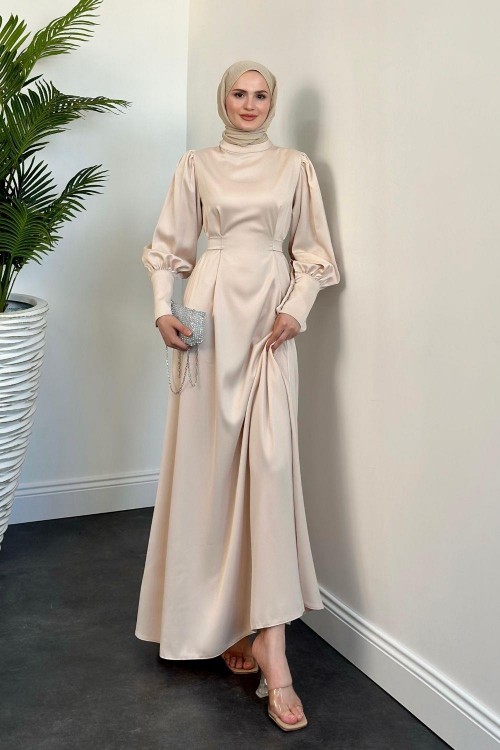 Emora Kuşaklı Saten Elbise Krem