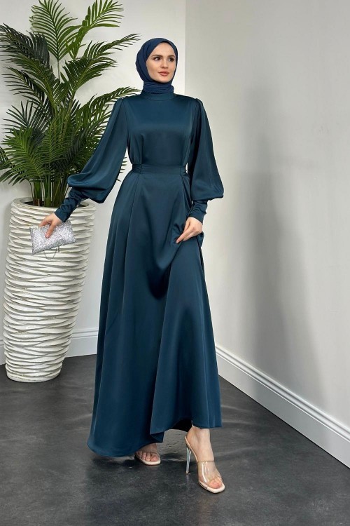 Emora Kuşaklı Saten Elbise Petrol Yeşili