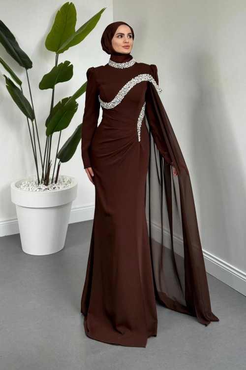 Feriha Yandan Pelerinli Taşlı Özel Tasarım Abiye Kahverengi