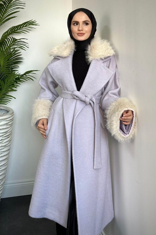 Haven Yakası Ve Kolları Kürklü Astarlı Kaşe Kaban Lila