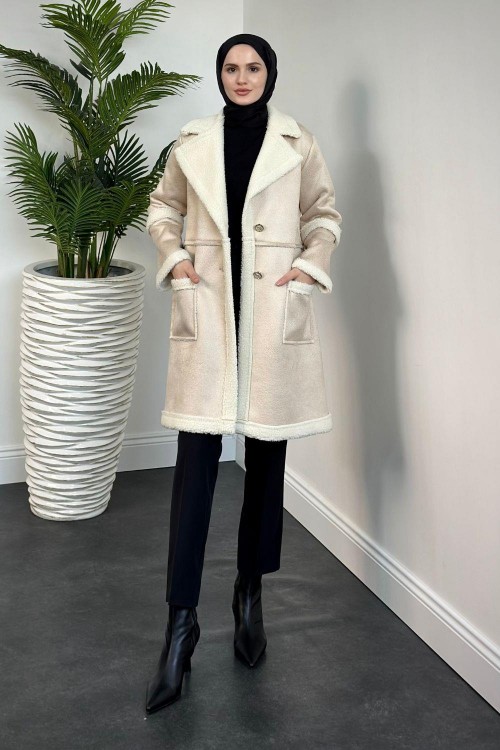 Henri Yakası Kürklü Kaban Krem