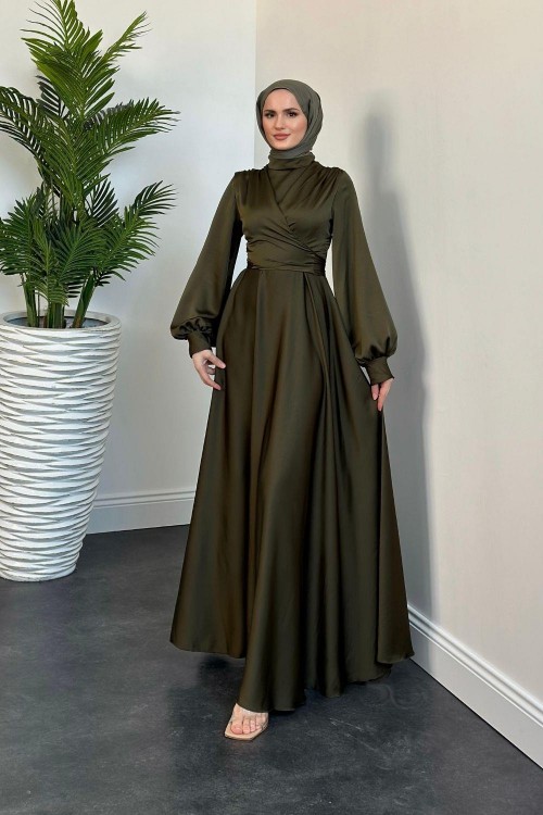 Isabella Kruvaze Detay Saten Abiye Kına Yeşili