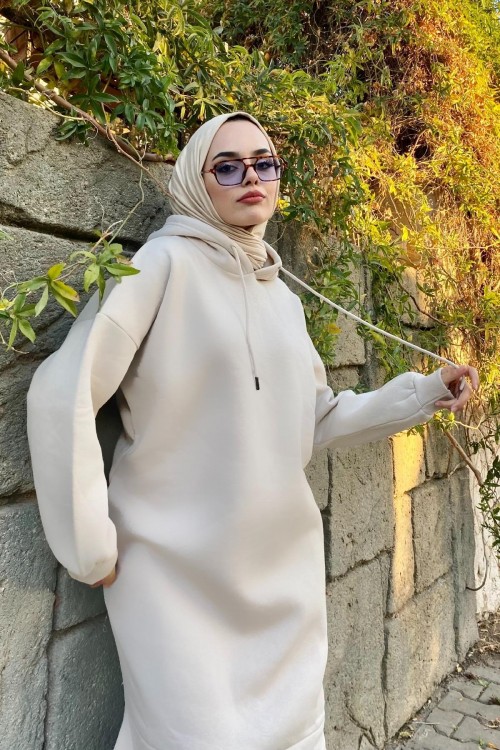 Kapşonlu Volanlı Elbise Bej