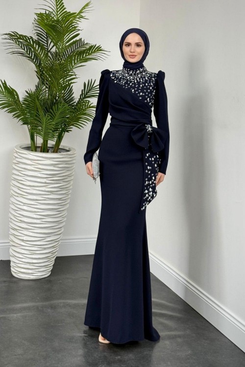 Lalissa Yandan Fiyonklu Taşlı Krep Abiye Lacivert