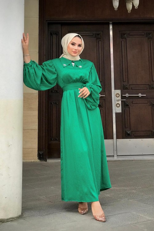 Lenta Puantiye Yakası Taşlı Elbise Yeşil