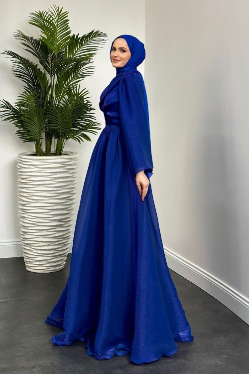 Margaret Drape Janjan Abiye Saks