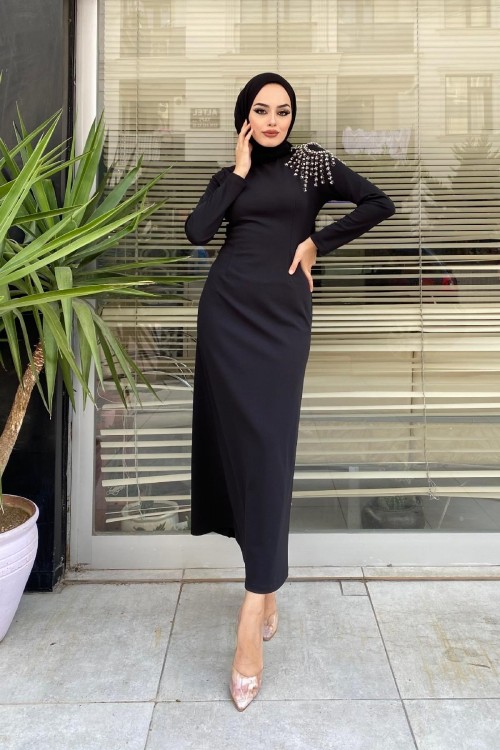 Omzu Taş Detaylı Elbise Siyah