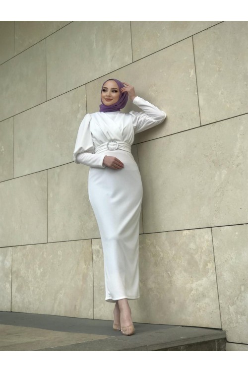 Önü Çapraz Kemerli Elbise Beyaz