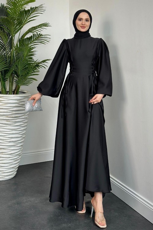 Orya Yanları Sıkmalı Saten Abiye Siyah