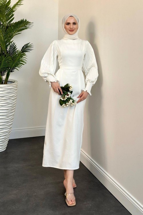 Pia Kolları Pliseli Kalem Elbise Beyaz