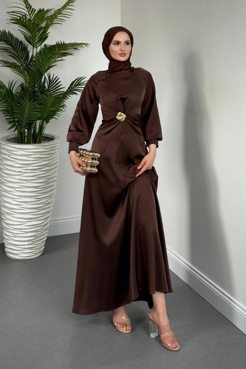 Reneta Seyyar Tokalı Saten Abiye Kahverengİ(TOKASIZ)