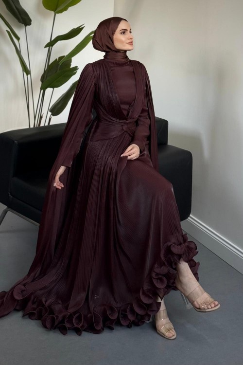 Rienne Pelerinli Pliseli Jan Jan Abiye Çikolata Kahve