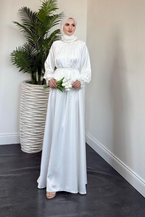 Rozie Kolları Ve Boynu Taşlı Abiye Beyaz