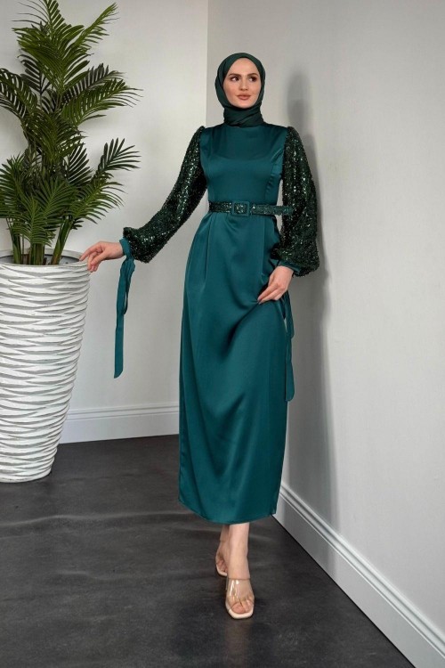 Şehla Kolları Boncuk İşleme Kemerli Abiye Zümrüt