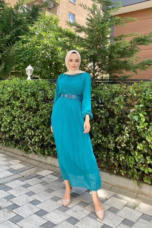 Sık Piliseli Şifon Elbise Yeşil