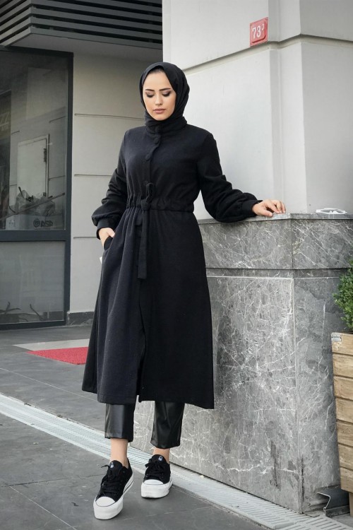 Susan Hakim Yaka Kaban Siyah