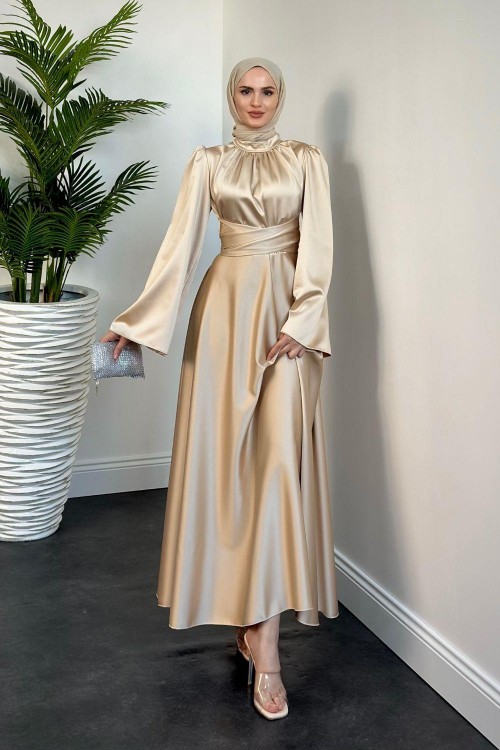 Violet İspanyol Kol Belden Bağlama Saten Elbise Krem