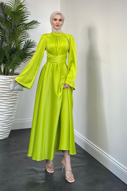 Violet İspanyol Kol Belden Bağlama Saten Elbise Neon Yeşili