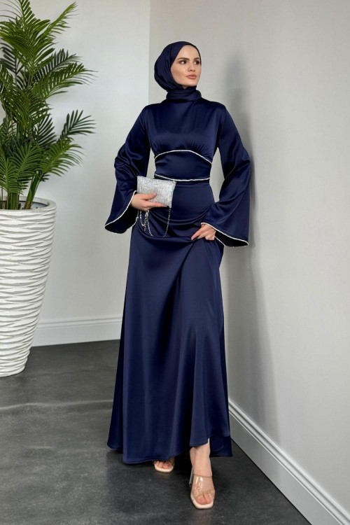 Vlasi Kolu Ve Beli Baget Taşlı Saten Abiye Lacivert