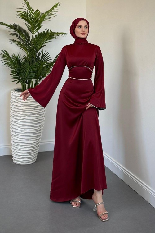 Vlasi Kolu Ve Beli Baget Taşlı Saten Abiye Bordo