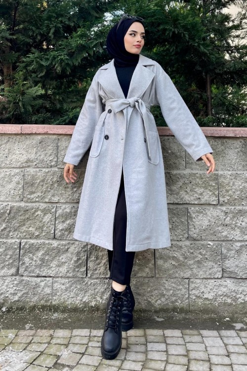 Yanı Düğmeli Kuşaklı Kaban Gri